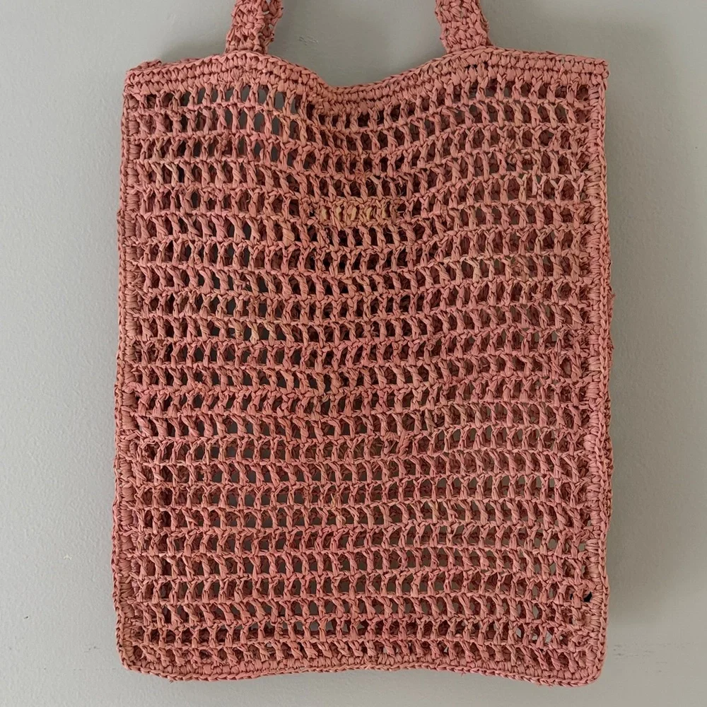 BTB‎ Los Angeles Coral Heart Market Tote Bag